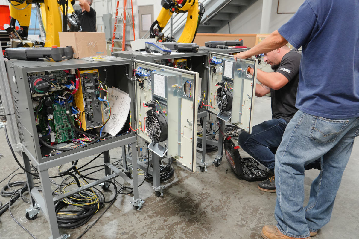 Industrial robot arm